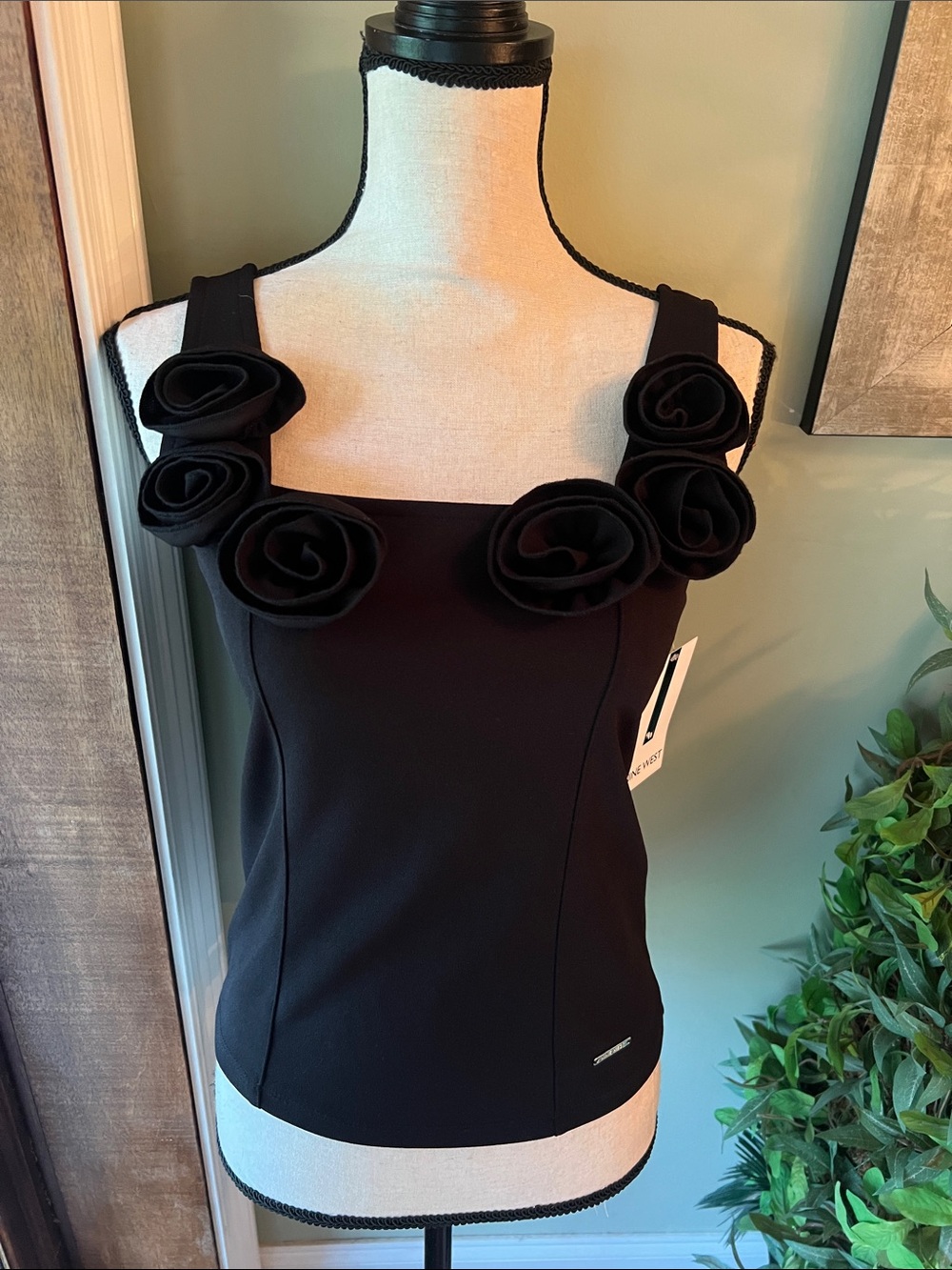 Nine West Black Square-Neck Tank with Rosette Straps